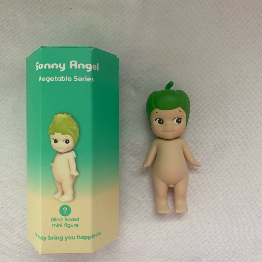 NWT Vegetable Series Green Mini Figure